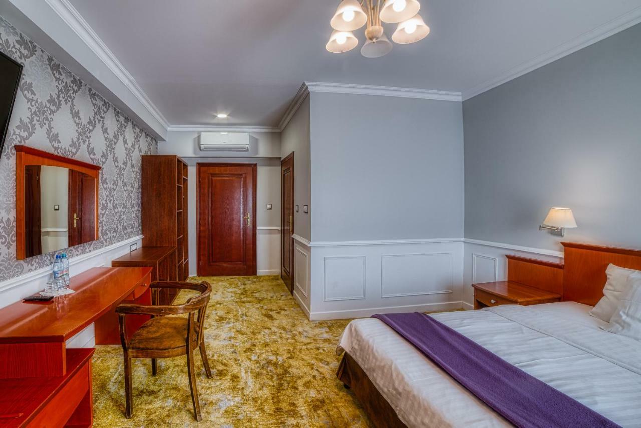 Grand Čenstochová Exteriér fotografie